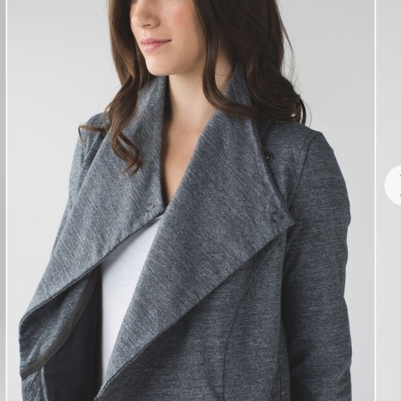 Lululemon That's A Wrap Cardigan Heathered Snow Slub Coal Sz 6 - Picture 3 of 16
